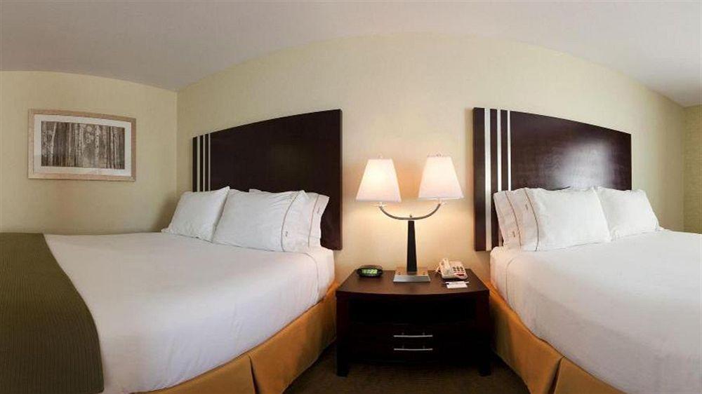 Holiday Inn Express Hotel & Suites Hamburg By Ihg Luaran gambar