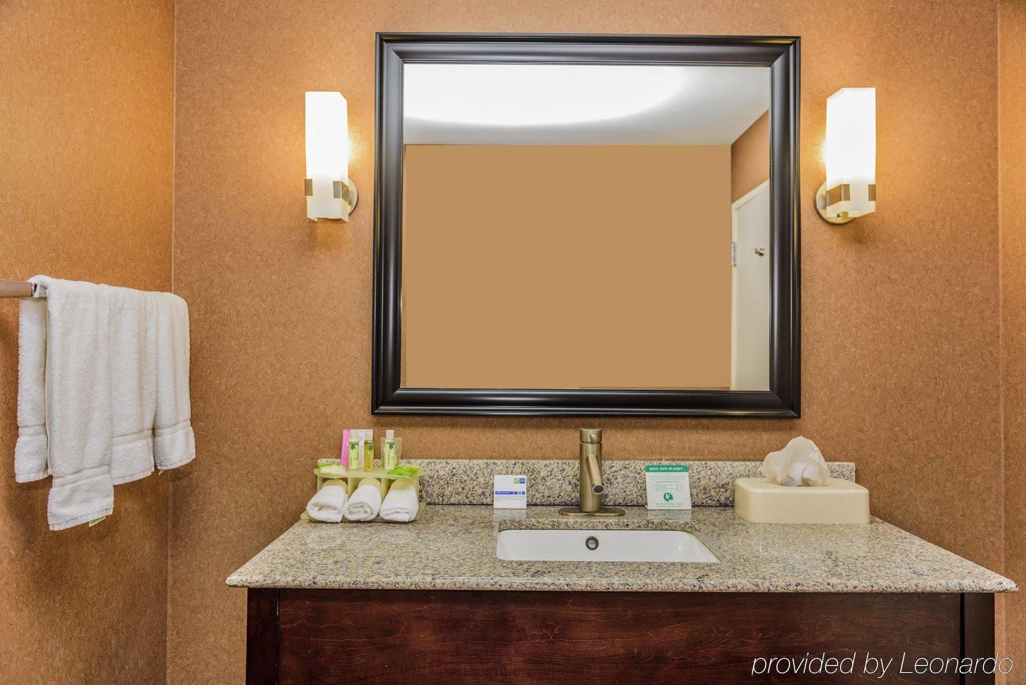 Holiday Inn Express Hotel & Suites Hamburg By Ihg Luaran gambar